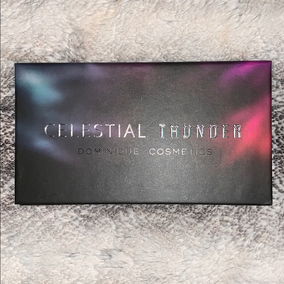 Eyeshadow palette - Picture 2 of 2